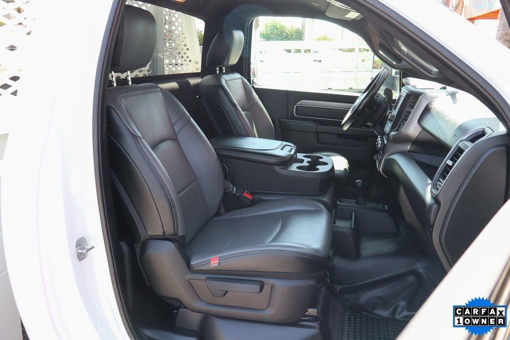 Used 2022 RAM 5500 Tradesman AWD/4WD image 32