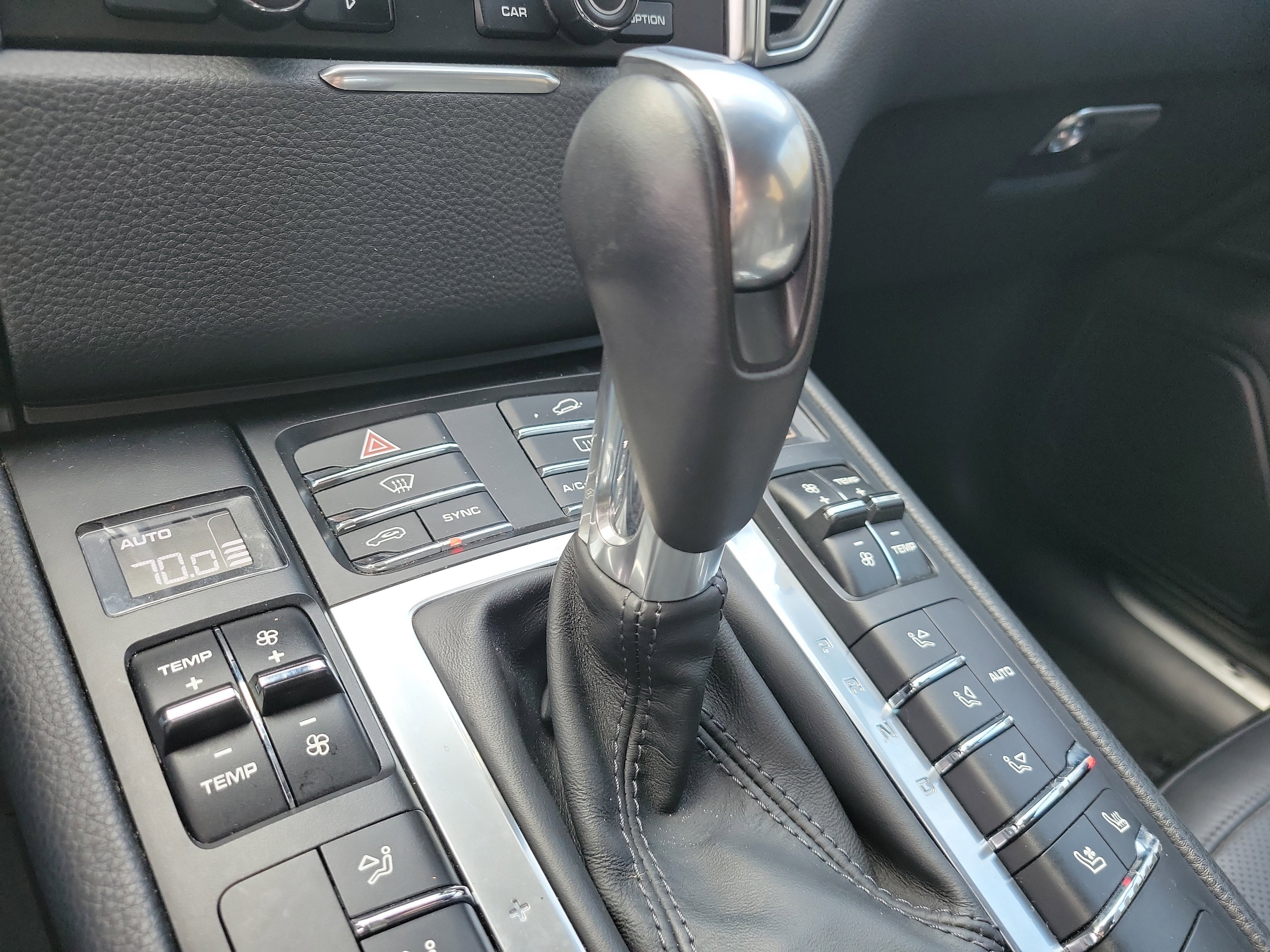 Used 2016 Porsche Macan S image 21