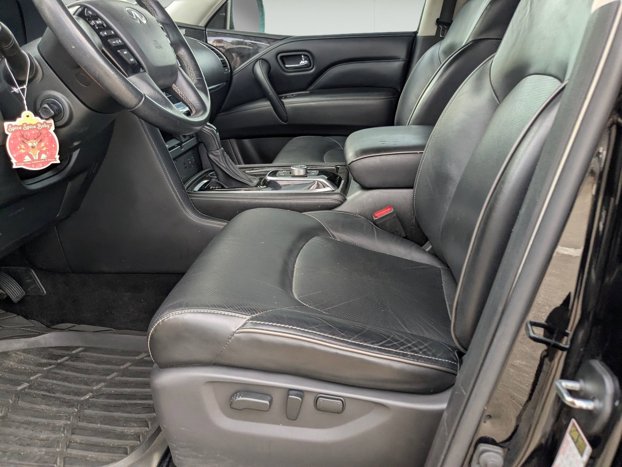 Used 2022 INFINITI QX80 Luxe w/ Cargo Package RWD image 5