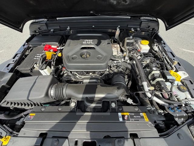 Used 2023 Jeep Wrangler Willys image 18