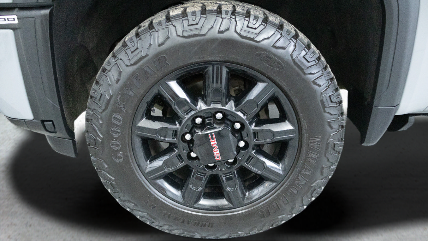 Used 2024 GMC Sierra 2500 AT4 w/ AT4 Premium Plus Package AWD/4WD image 9