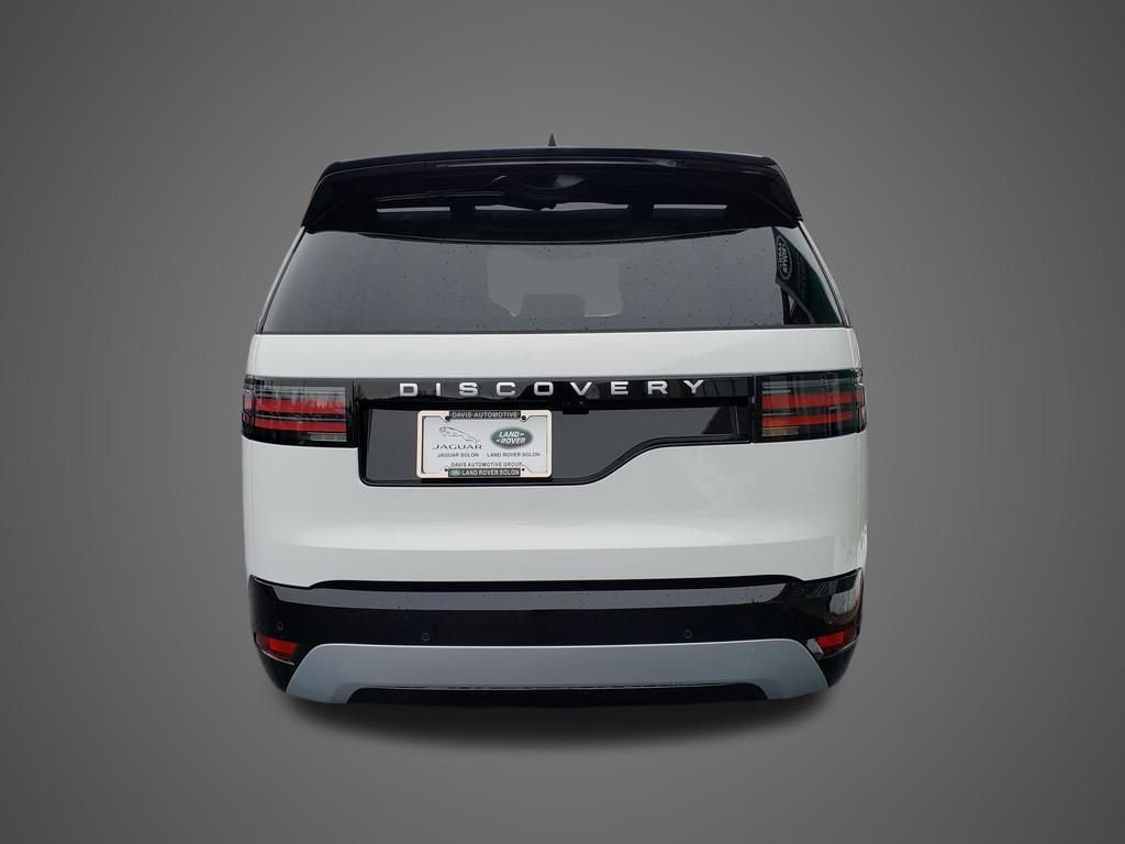 New 2026 Land Rover Discovery Limited Edition image 6