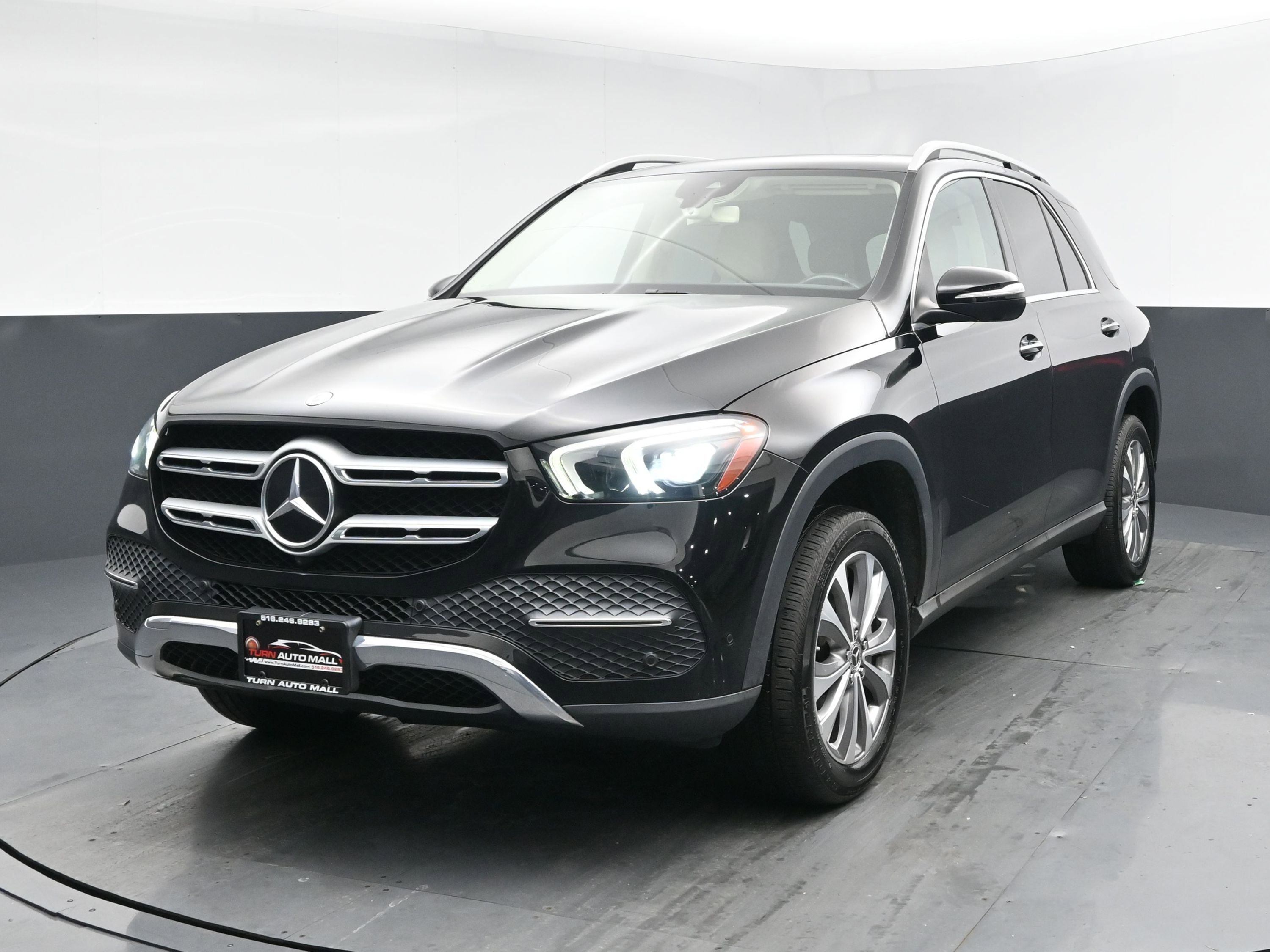 Used 2020 Mercedes-Benz GLE 350 4MATIC image 1