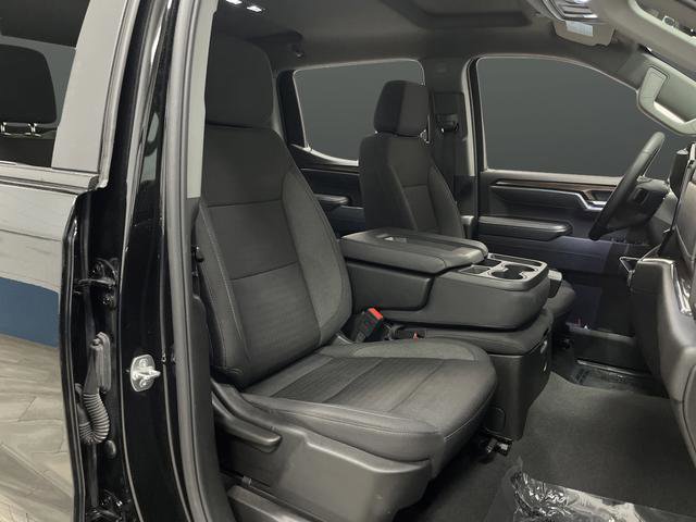 Used 2025 Chevrolet Silverado 1500 LT image 29