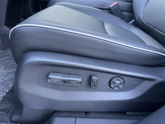New 2026 Honda Odyssey Touring image 16