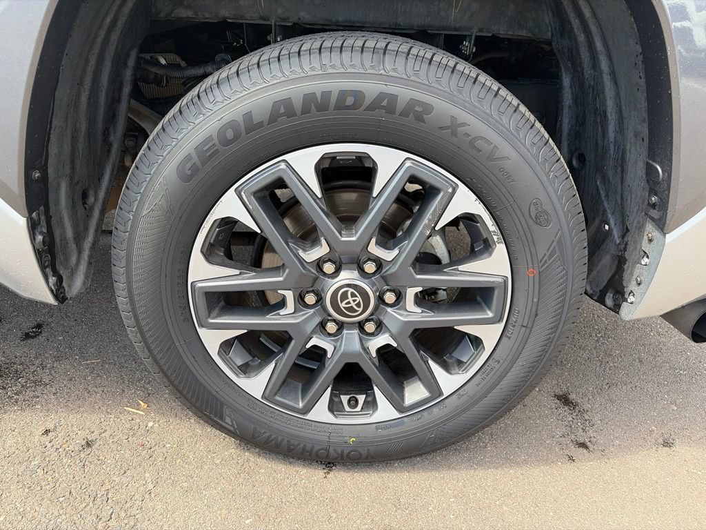 Used 2022 Toyota Tundra Limited AWD/4WD image 28