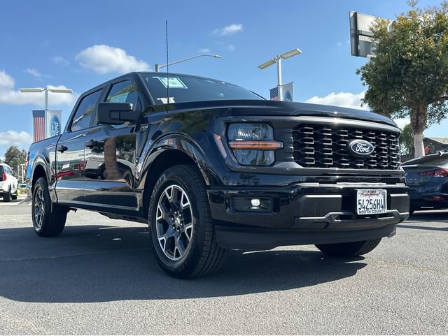 Used 2025 Ford F150 STX w/ Equipment Group 200A RWD image 3