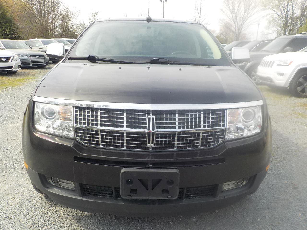 Used 2010 Lincoln MKX AWD image 8