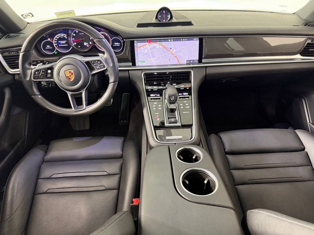 Used 2018 Porsche Panamera 4S image 11