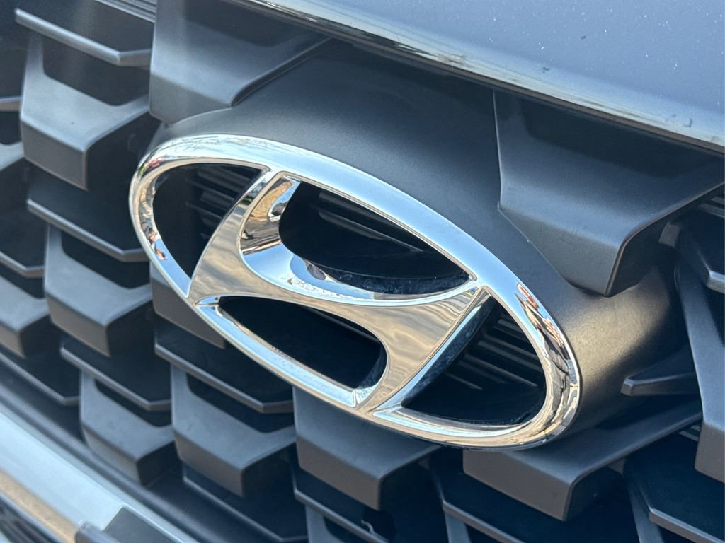 Certified 2023 Hyundai Santa Fe SEL AWD/4WD image 15