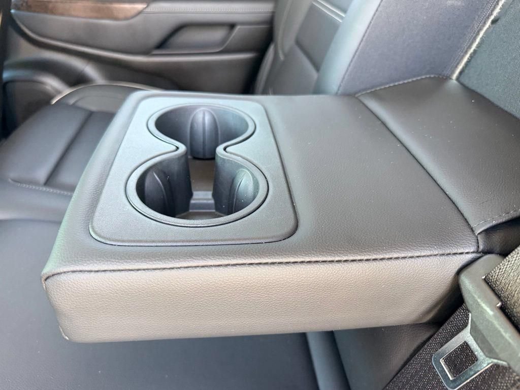 Used 2021 GMC Acadia Denali w/ Denali Technology Package FWD image 13