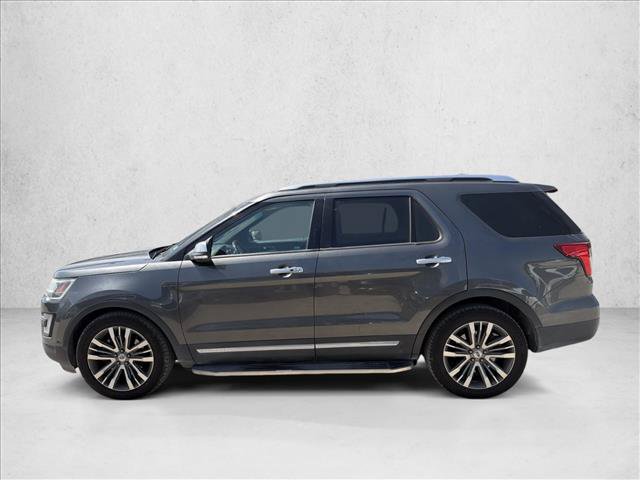 Used 2017 Ford Explorer Platinum AWD/4WD image 2