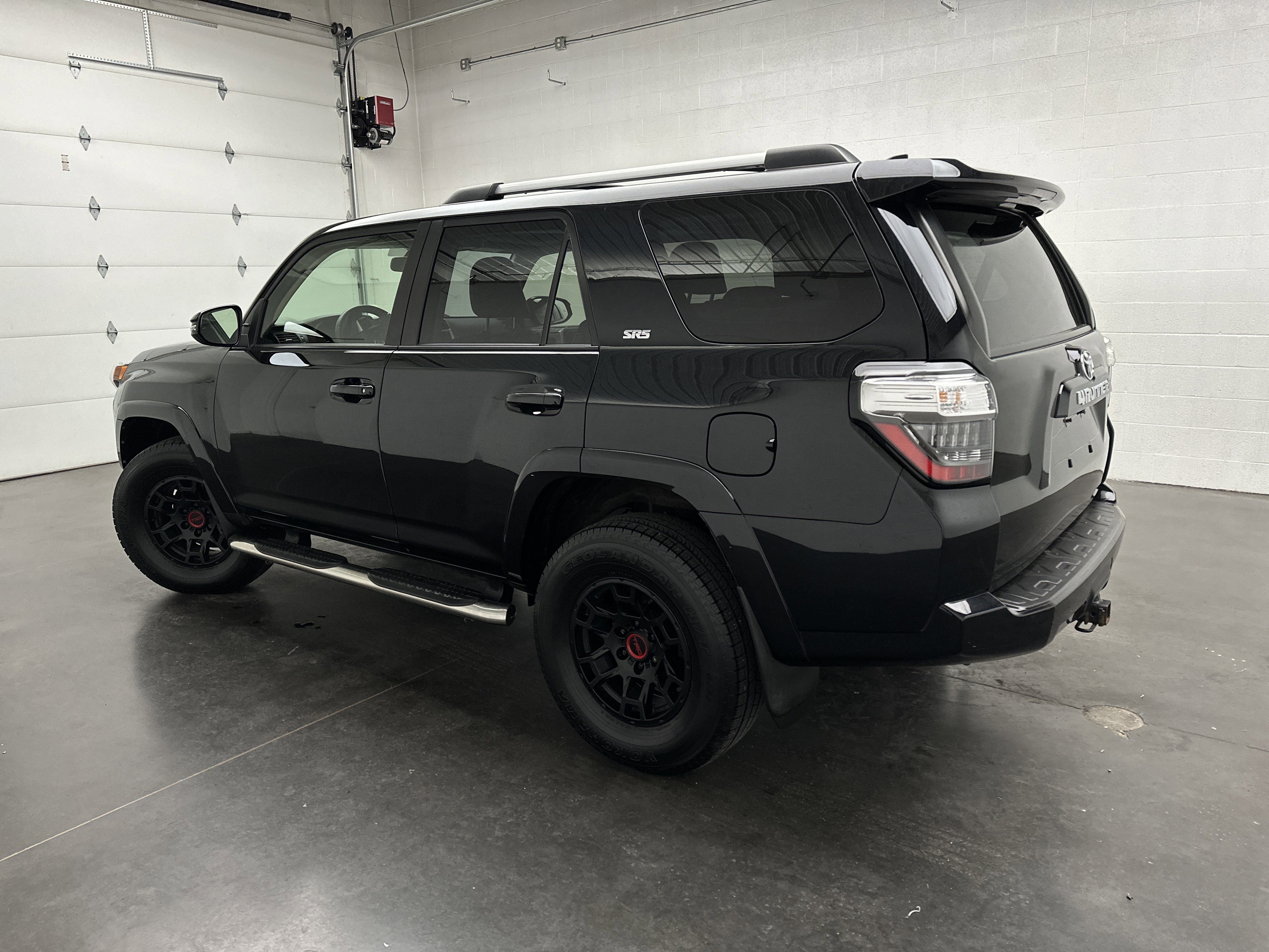 Used 2022 Toyota 4Runner SR5 Premium w/ TRD Black Wheel Package (TMS) image 7