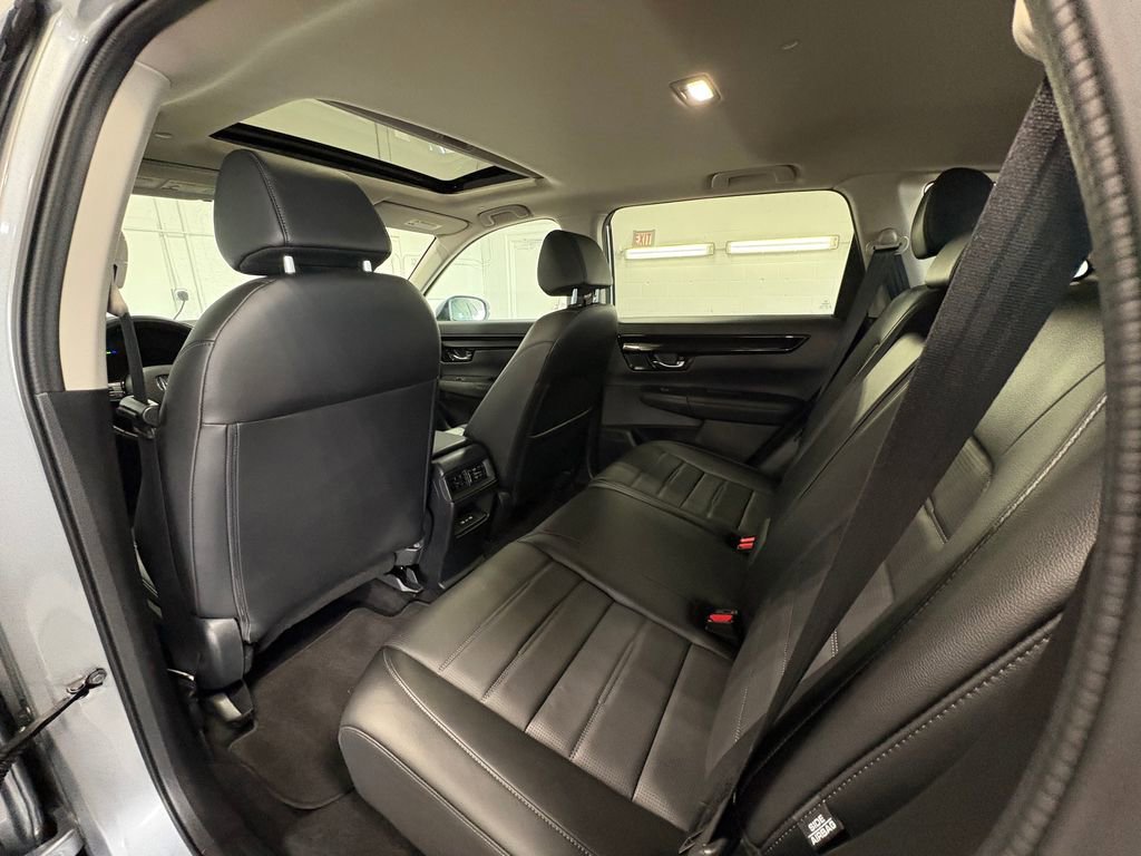 Used 2025 Honda CR-V EX-L image 16
