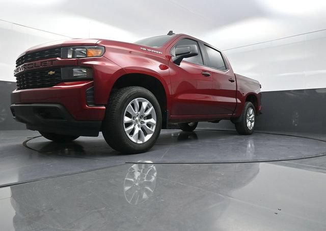 Used 2020 Chevrolet Silverado 1500 Custom w/ Custom Value Package AWD/4WD image 35