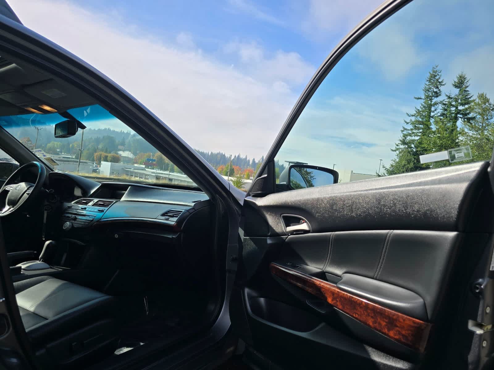 Used 2012 Honda Crosstour EX-L image 28