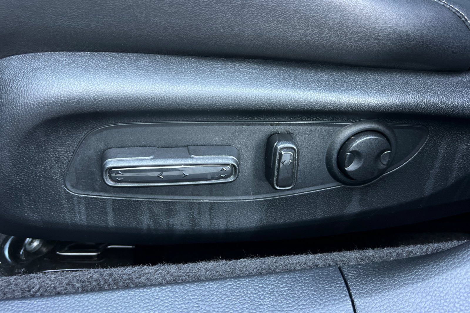 Used 2023 Honda Accord Touring image 17