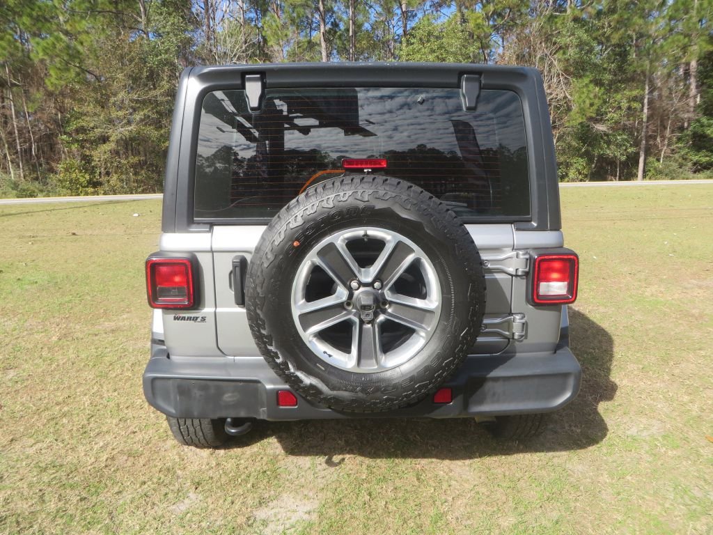 Used 2021 Jeep Wrangler Unlimited Sahara image 7