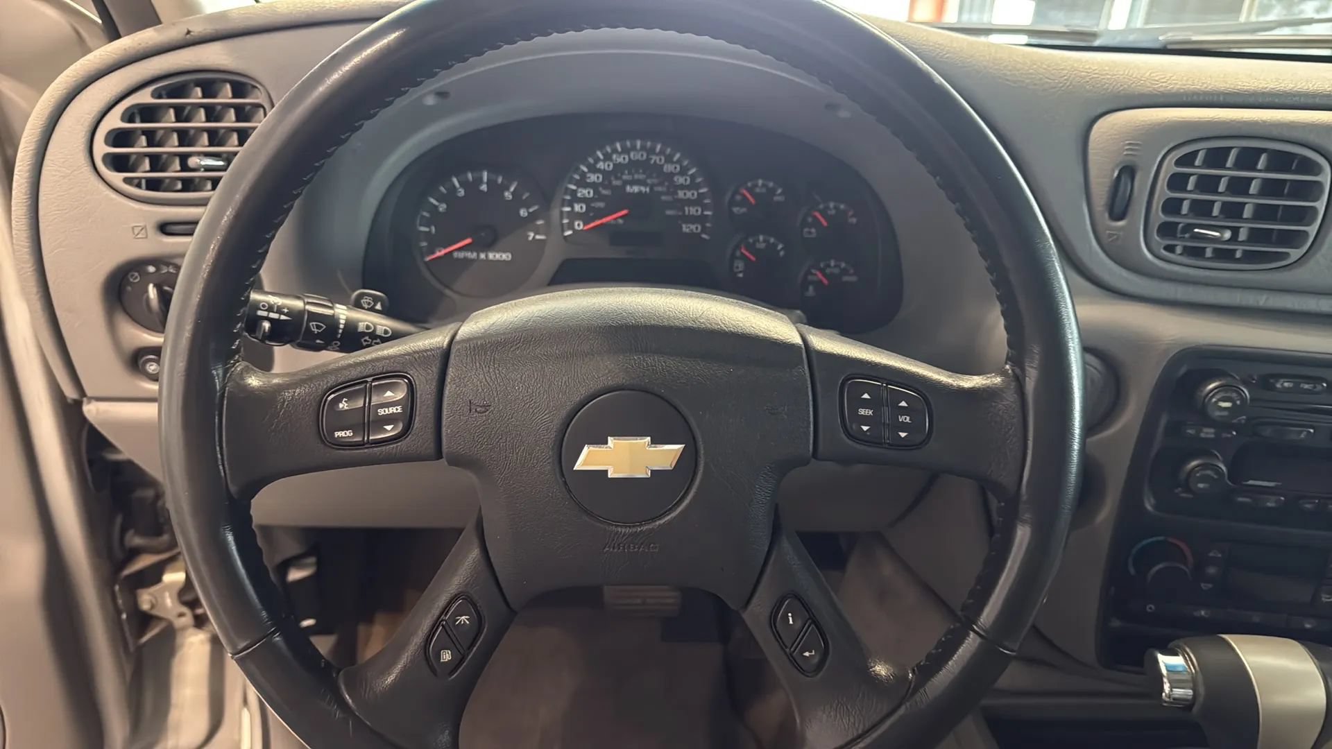 Used 2005 Chevrolet TrailBlazer LT RWD image 18