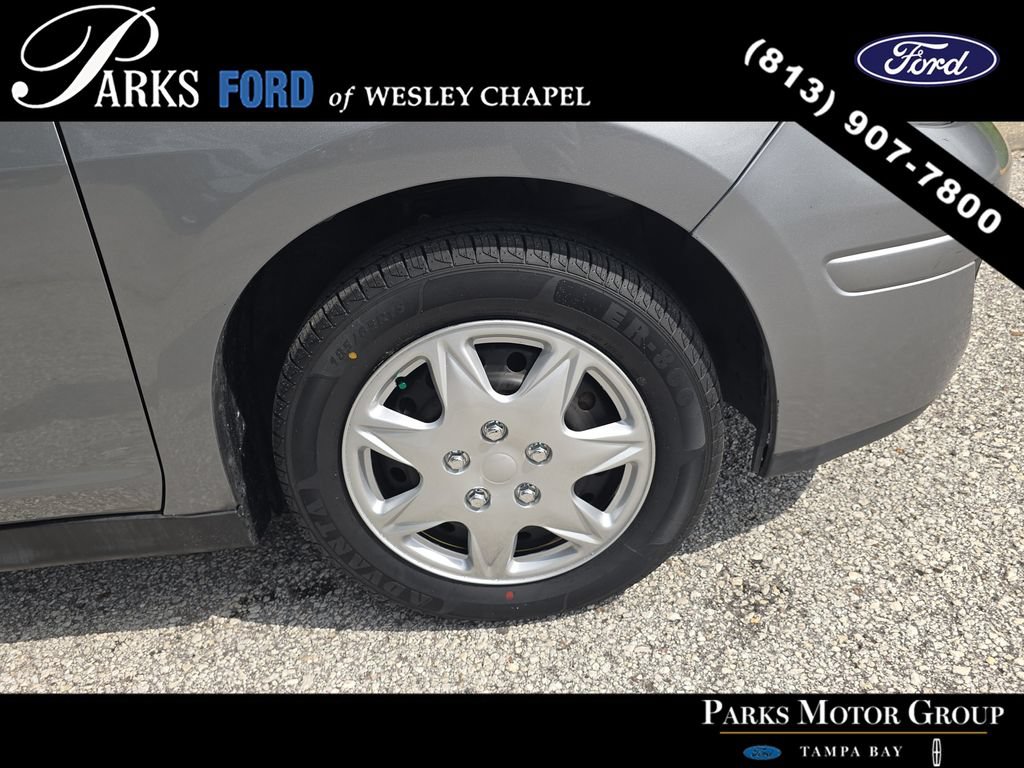 Used 2012 Nissan Versa 1.8 S FWD image 27
