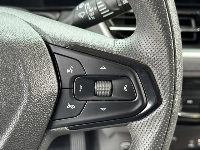 Used 2025 Chevrolet TrailBlazer LT AWD/4WD image 10