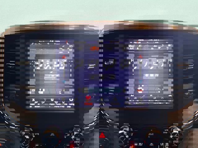 Used 2020 RAM 1500 Laramie image 28