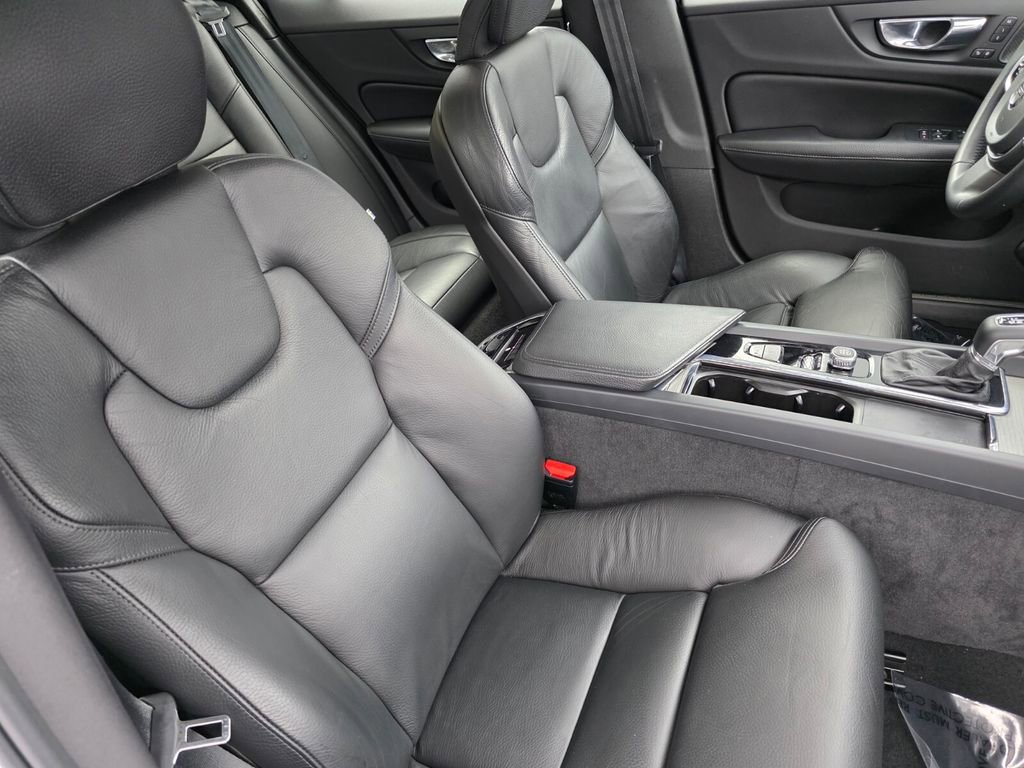 Used 2021 Volvo S60 T5 Inscription w/ Advanced Package image 27