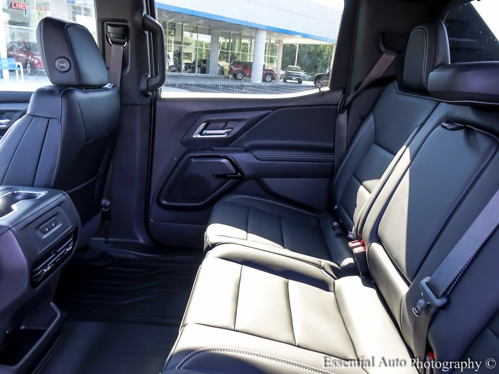 New 2026 Chevrolet Silverado EV LT AWD/4WD image 13
