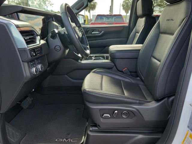 Certified 2025 GMC Yukon XL Denali image 23
