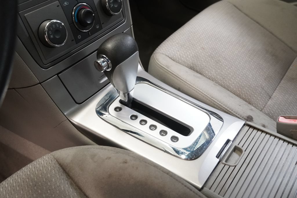 Used 2008 Saturn Aura XE w/ Convenience Package FWD image 21
