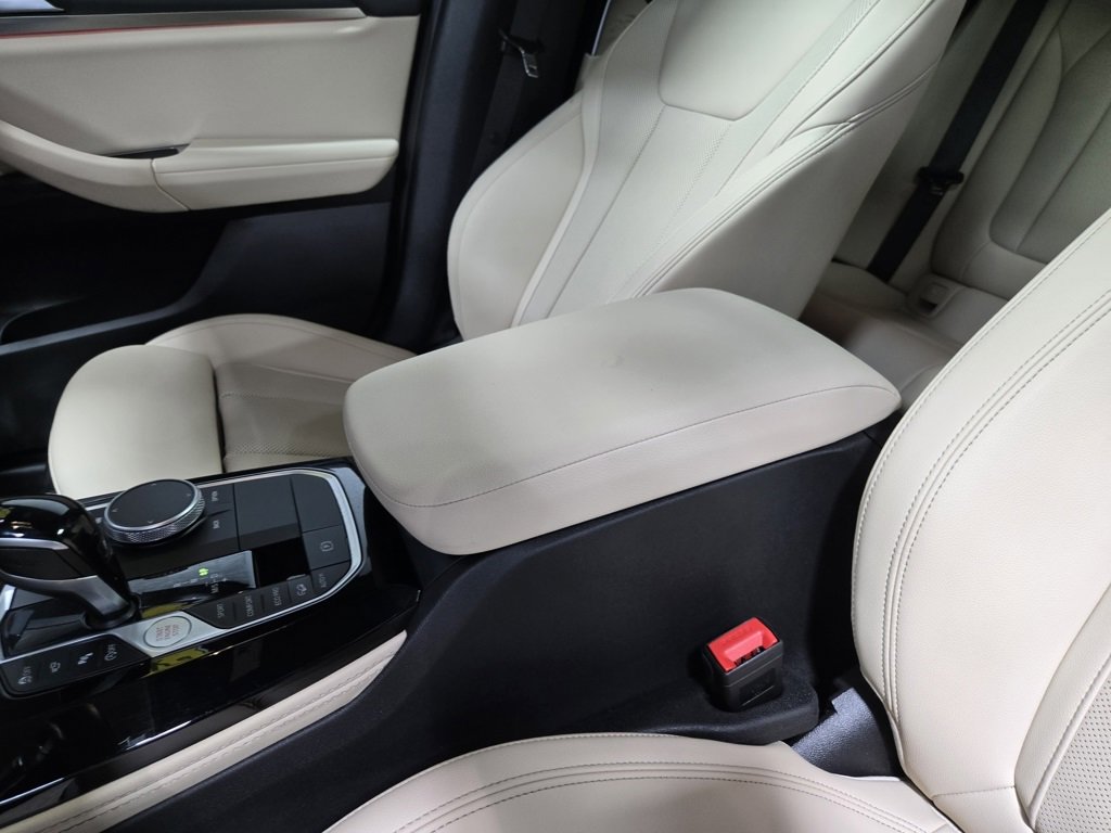 Used 2023 BMW X4 xDrive30i w/ M Sport Package image 29