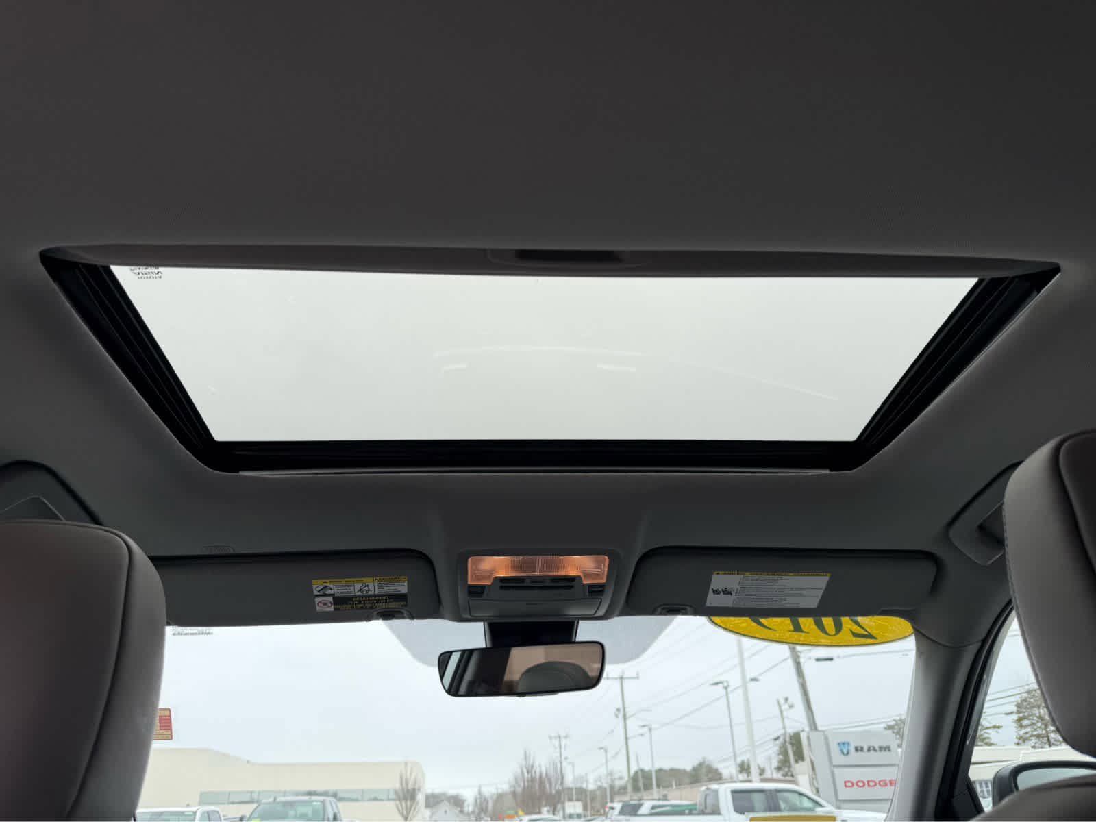 Used 2019 Toyota Highlander XLE image 30