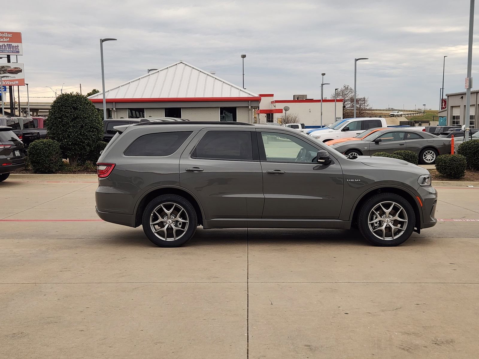 New 2026 Dodge Durango GT image 7