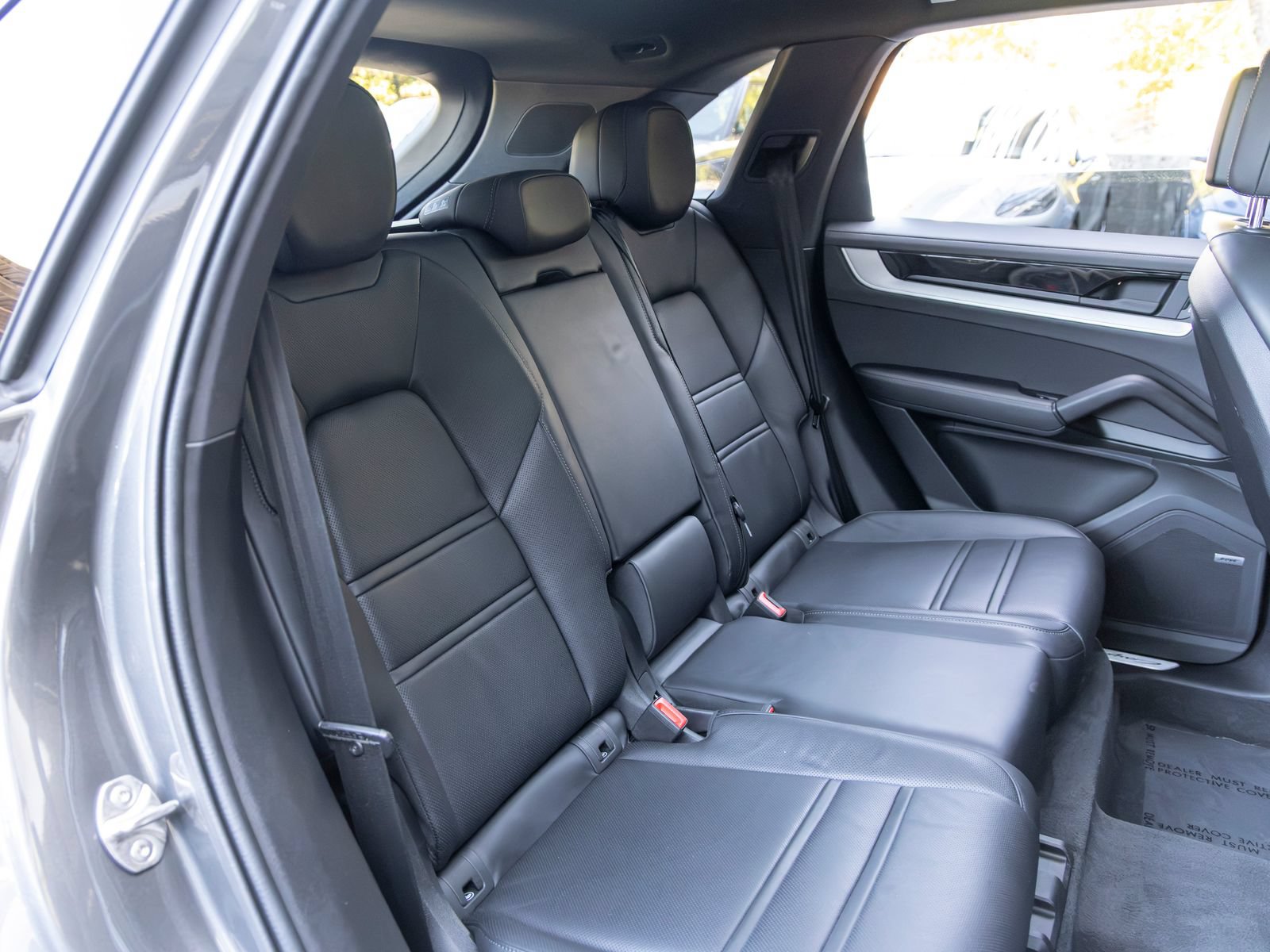 Certified 2024 Porsche Cayenne S AWD/4WD image 56