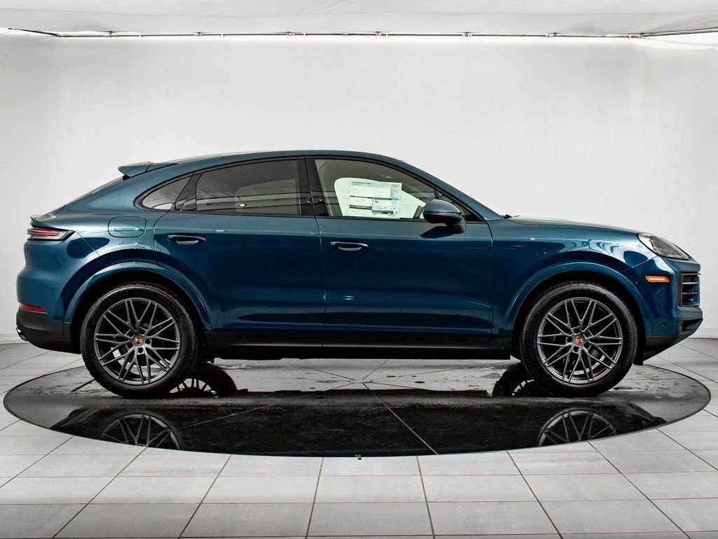 New 2026 Porsche Cayenne Coupe image 9