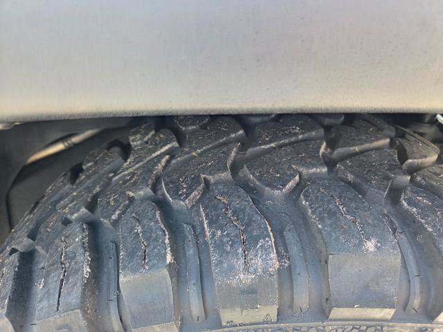 Used 2016 Jeep Wrangler Sport image 3