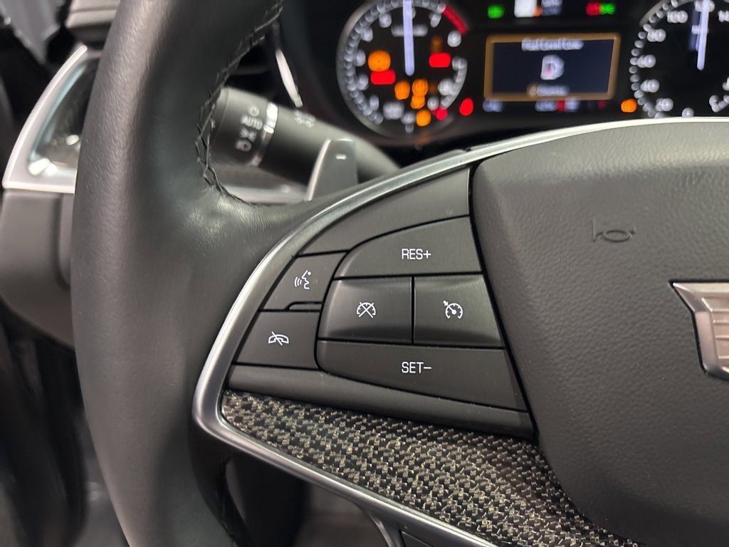 Used 2025 Cadillac XT5 Sportv image 13