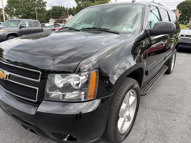 Used 2012 Chevrolet Suburban LT AWD/4WD image 4