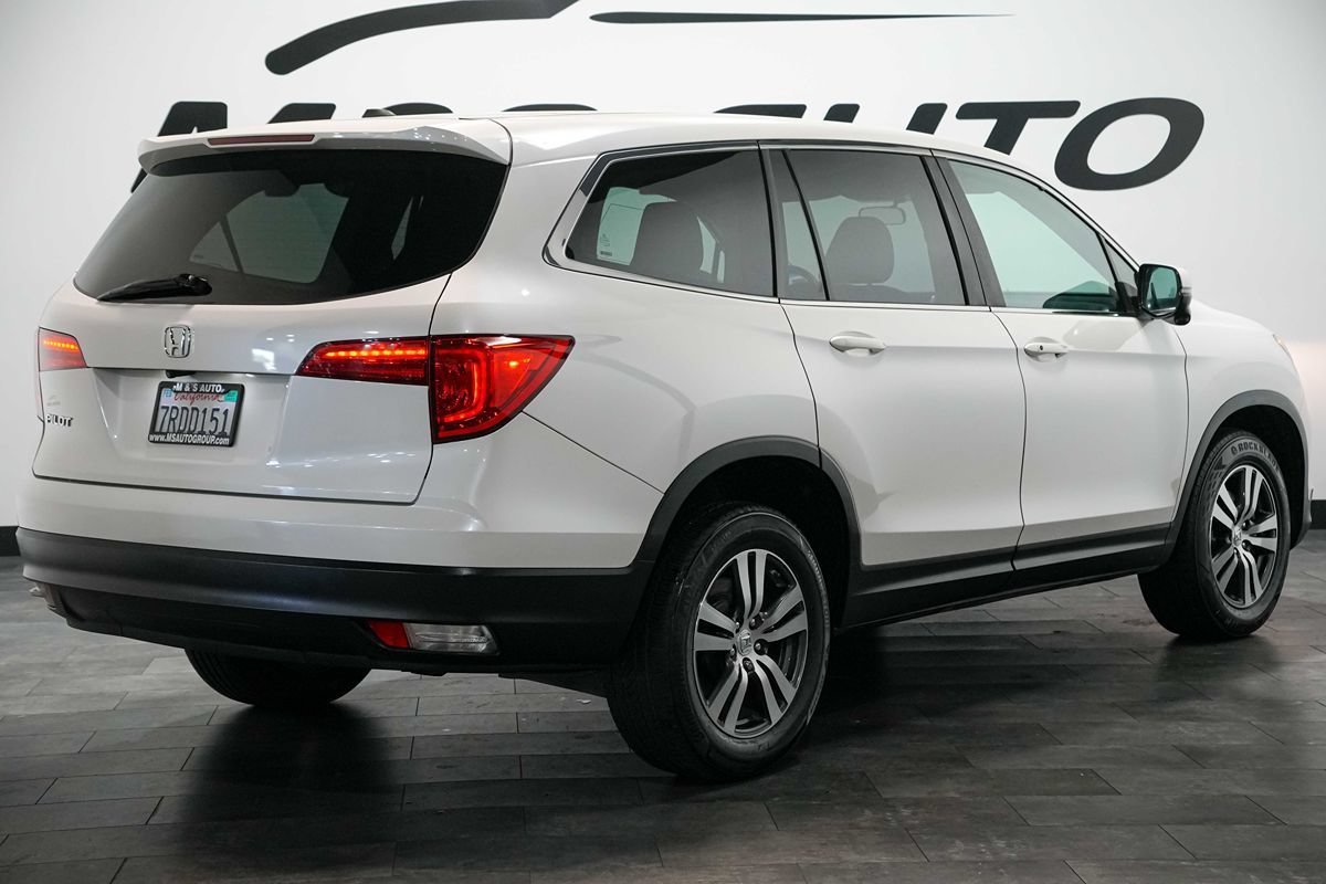 Used 2016 Honda Pilot EX image 4