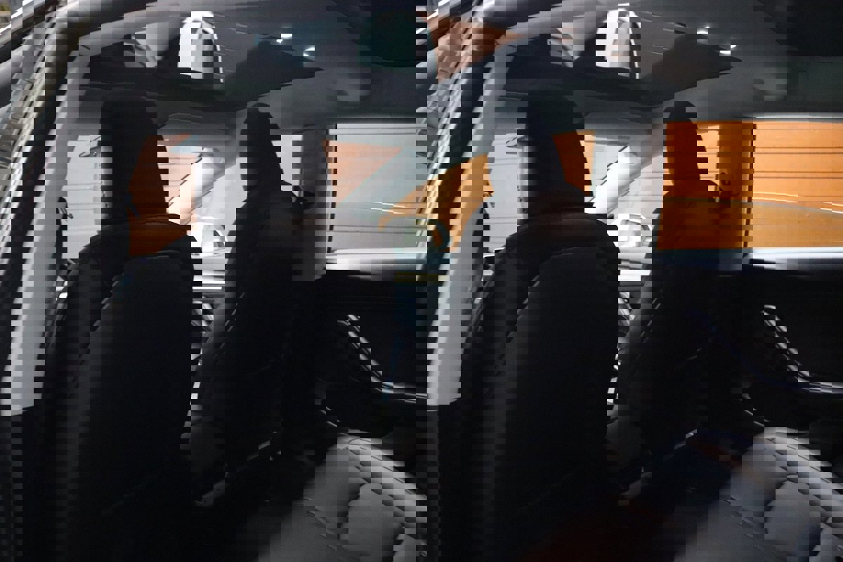 Used 2023 Tesla Model 3 Standard Range RWD image 41