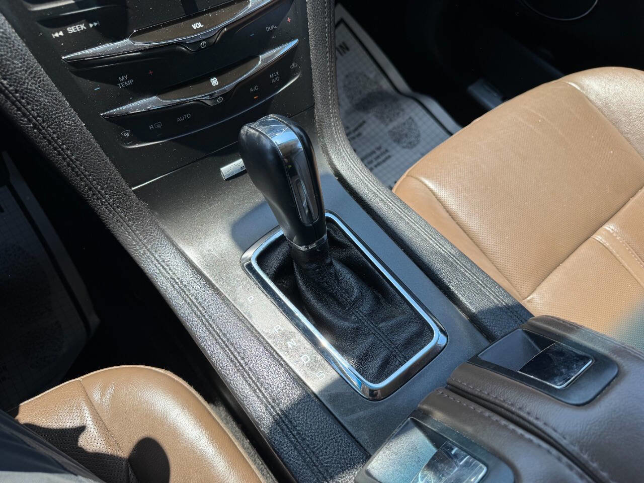 Used 2014 Lincoln MKT AWD w/ Equipment Group 201A image 51