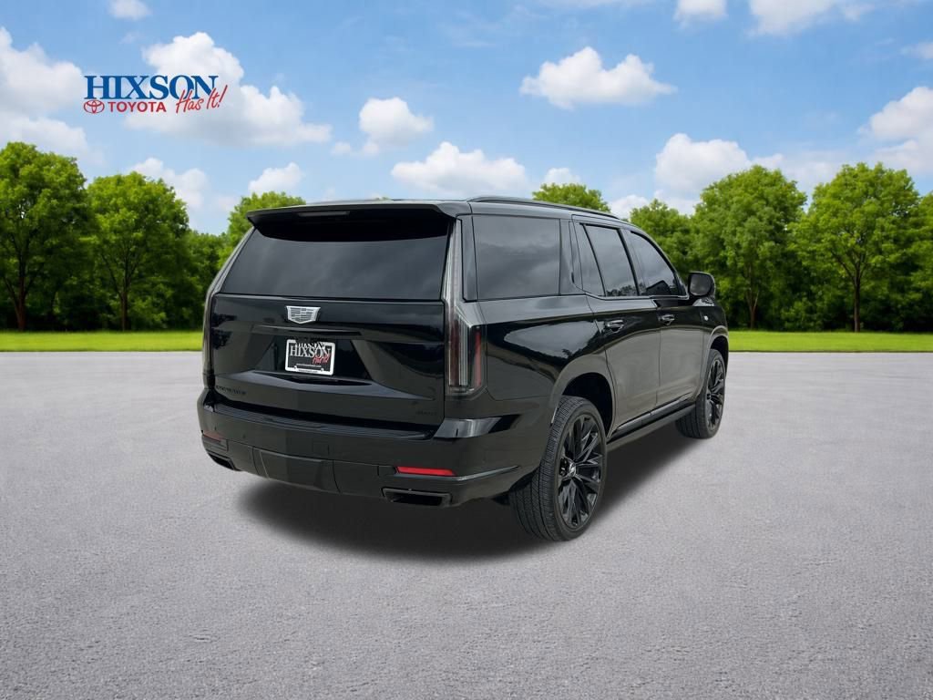 Used 2025 Cadillac Escalade Sport Platinum w/ LPO, ONYX Package image 7