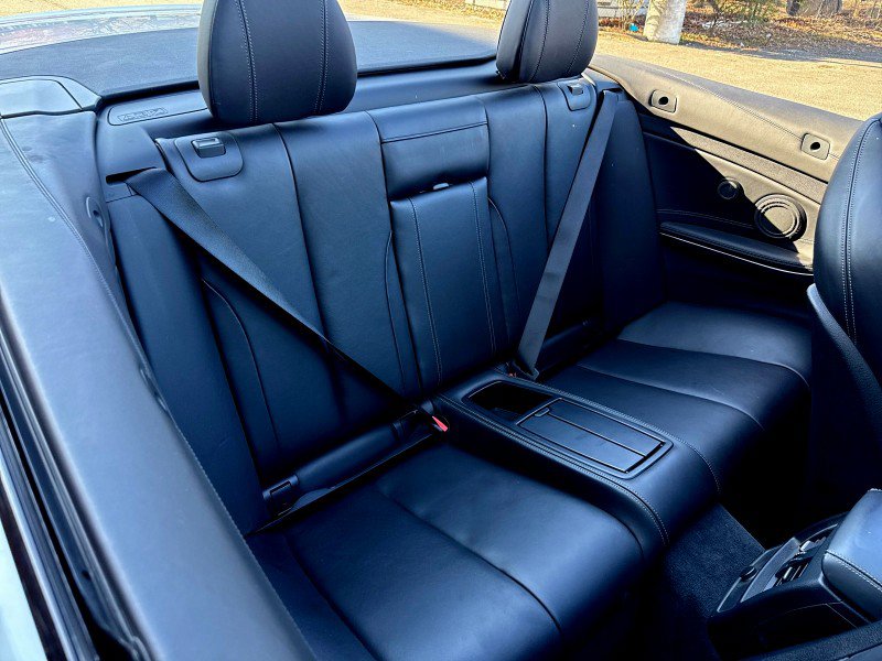 Used 2018 BMW M4 Convertible w/ Competition Package image 30