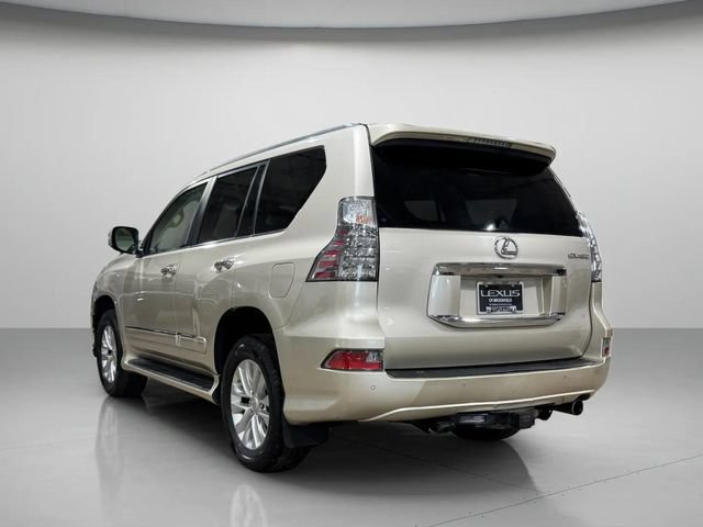 Used 2016 Lexus GX 460 w/ Premium Package AWD/4WD image 5