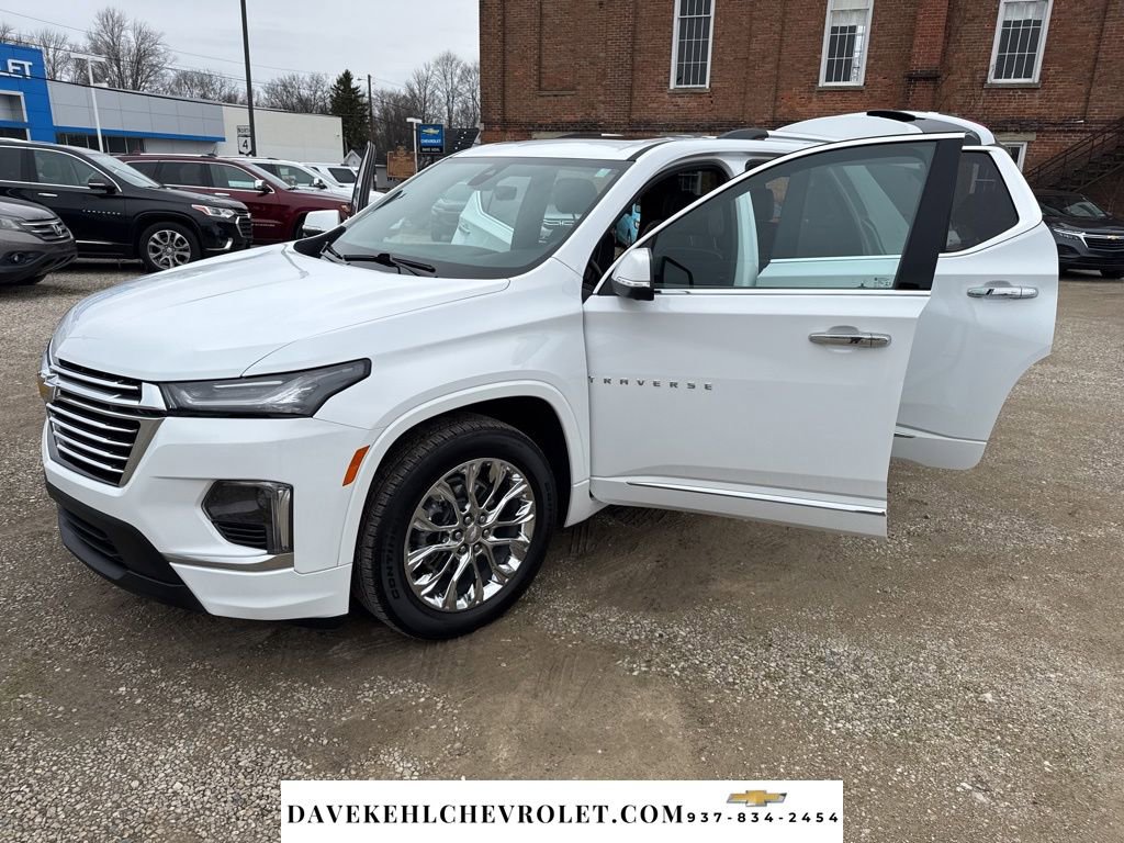 Used 2022 Chevrolet Traverse Premier image 25