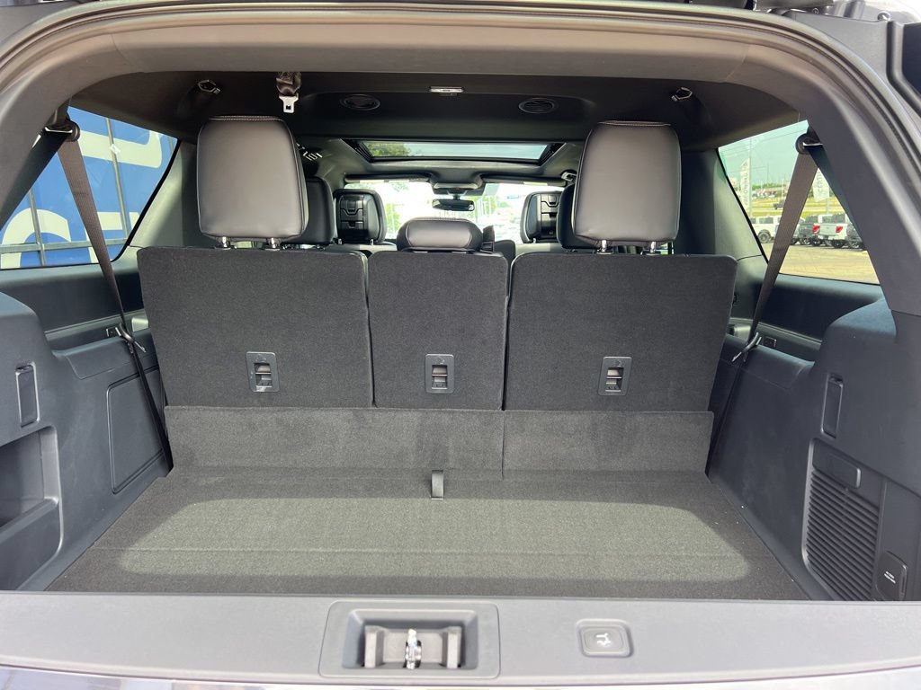 New 2026 Ford Expedition Max Platinum w/ Stealth Appearance Package AWD/4WD image 10