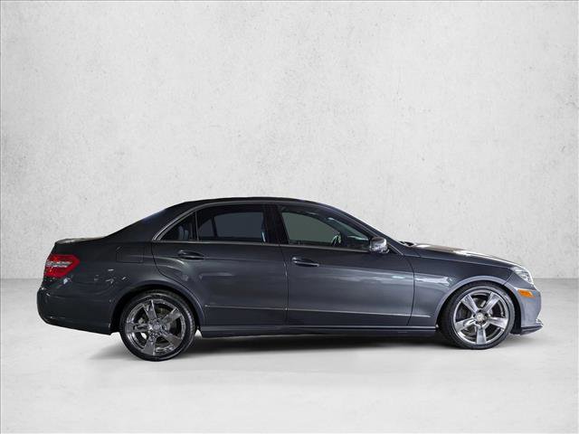 Used 2011 Mercedes-Benz E 350 Sedan image 4