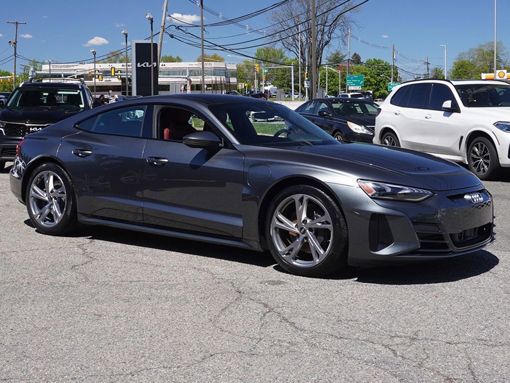 Used 2023 Audi e-tron GT Premium Plus AWD/4WD image 2