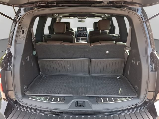 Used 2023 Nissan Armada Platinum w/ Captain's Chairs Package AWD/4WD image 33