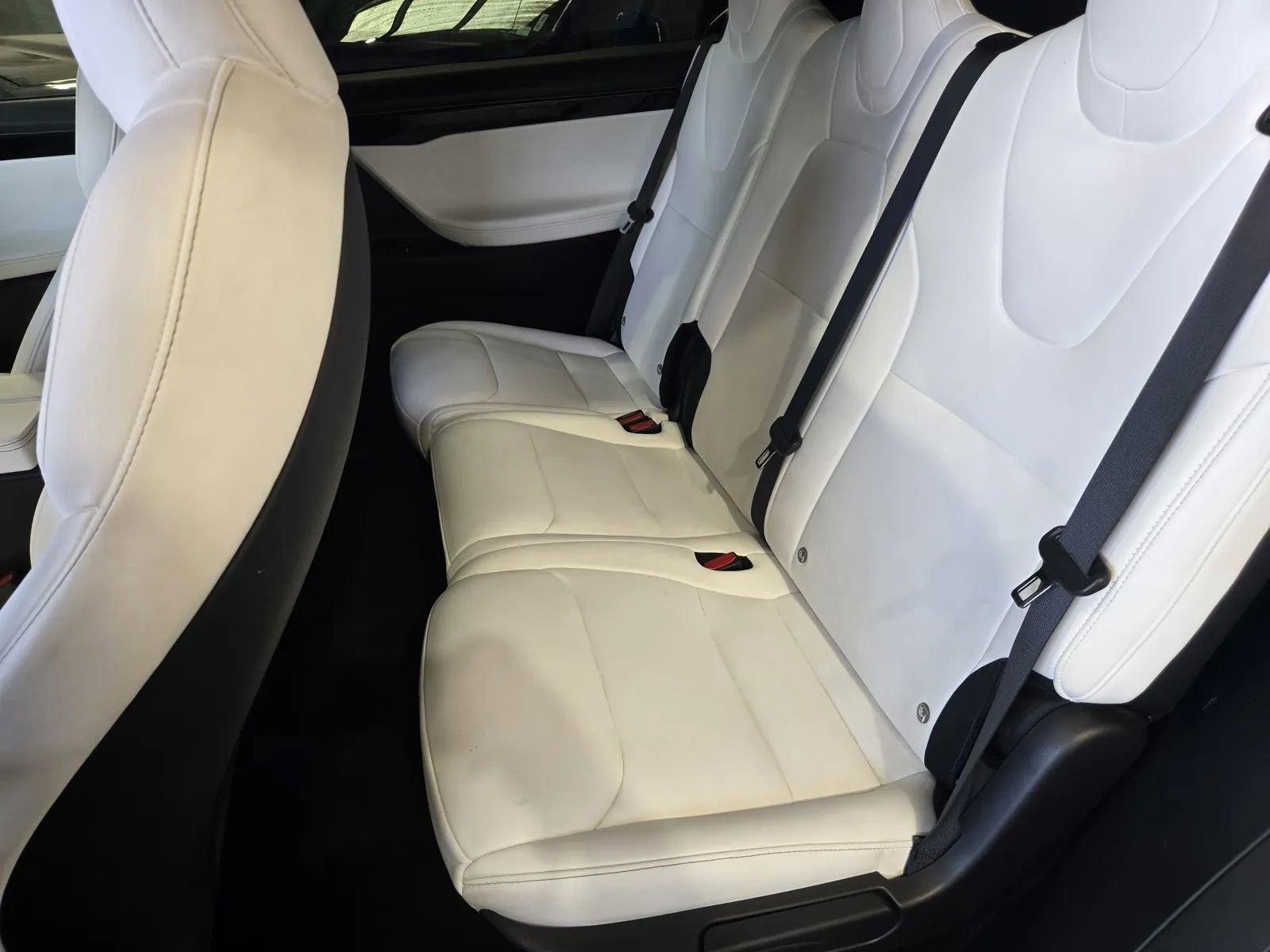 Used 2020 Tesla Model X Long Range AWD/4WD image 10